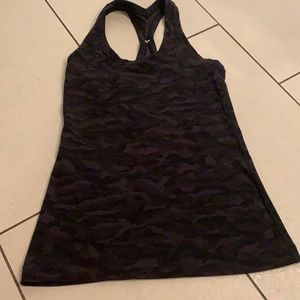 Lululemon tank top